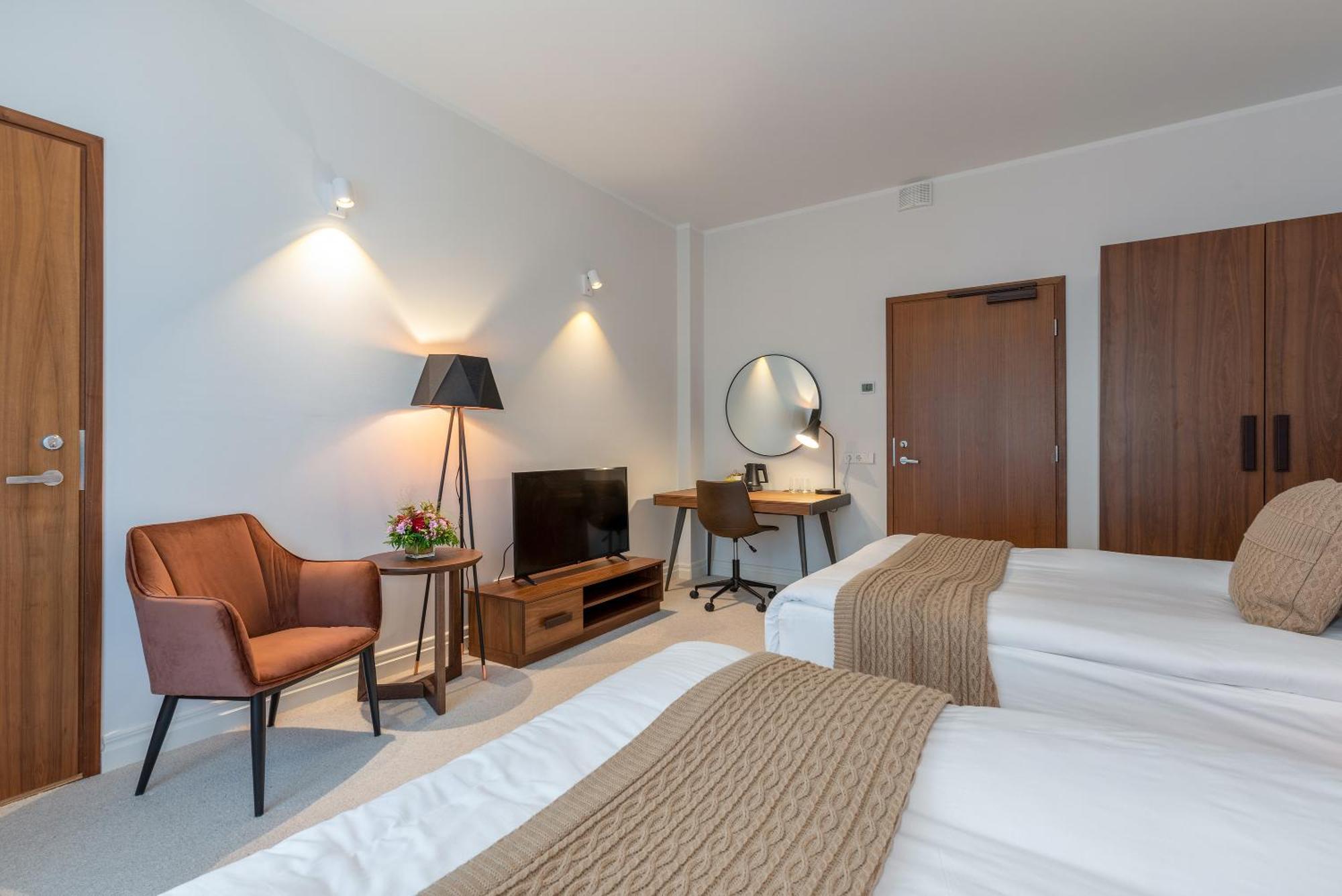 The Manor Sports & Spa Torva Bagian luar foto