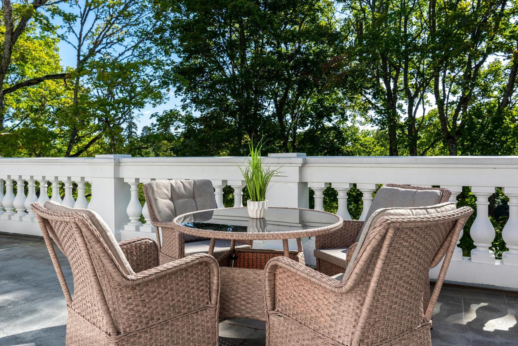 The Manor Sports & Spa Torva Bagian luar foto